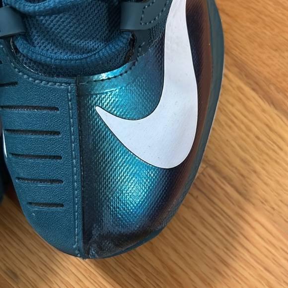 NIKECOURT AIR ZOOM GP TURBO Men's Tennis Shoe - Picture 2 of 12